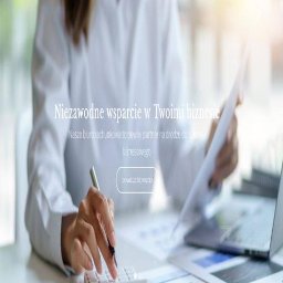 Niezawodne wsparcie w Twoimi biznesie
Nasze biuro rachunkowe to pewny partner na drodze do sukcesu biznesowego.
