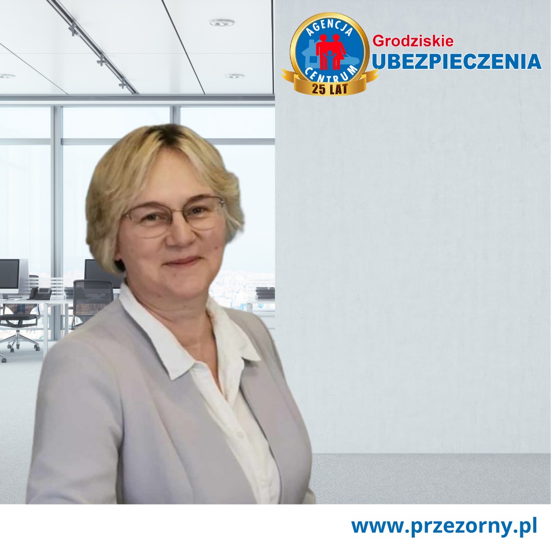 Portret kobiety w okularach i szarej marynarce na tle biura z logo 'Agencja Centrum - Grodziskie Ubezpieczenia' i adresem strony internetowej.