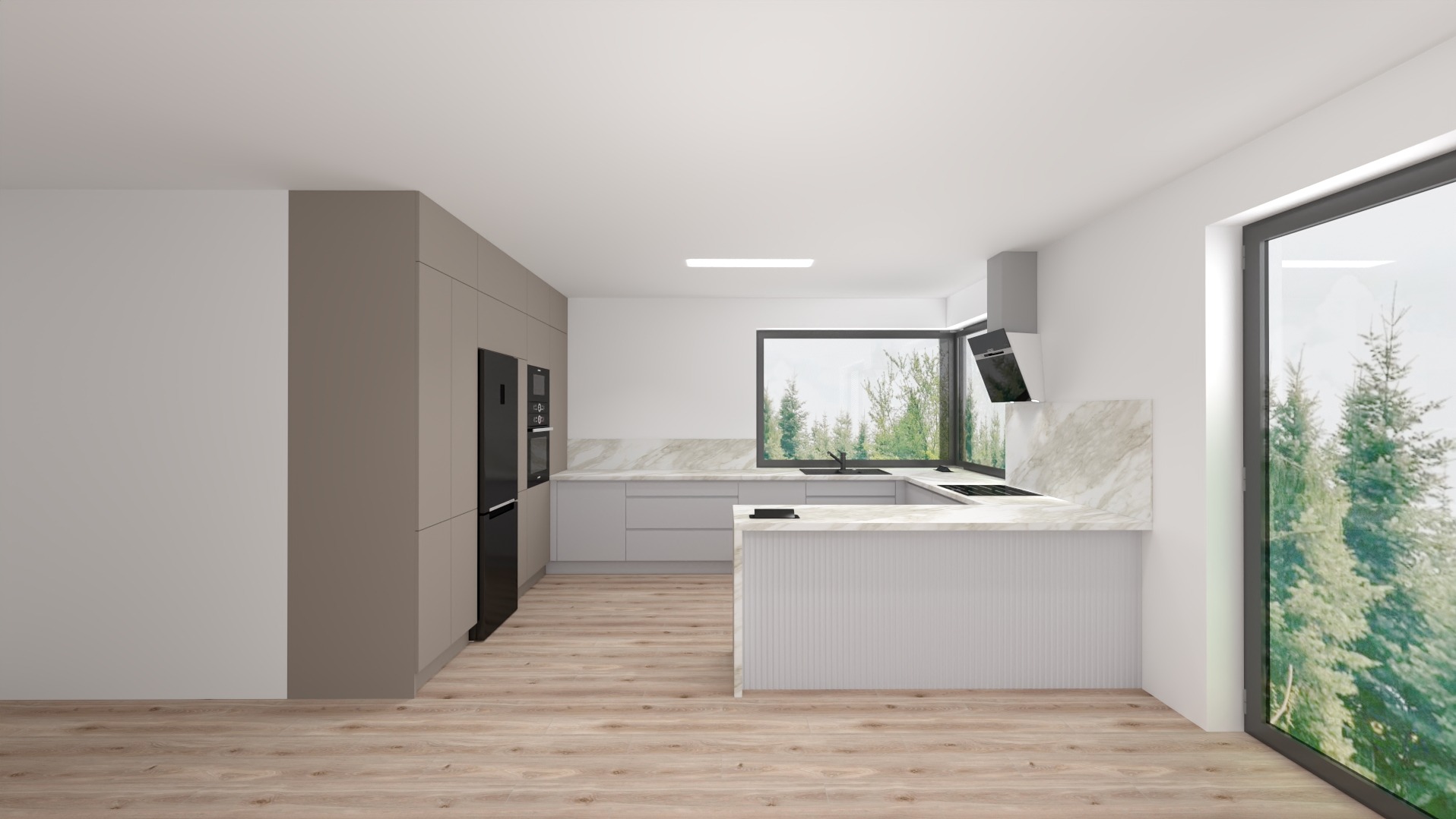 Nowoczesna kuchnia z szarymi frontami, marmurowym blatem i czarnym sprzętem AGD, widok na las przez duże okno.