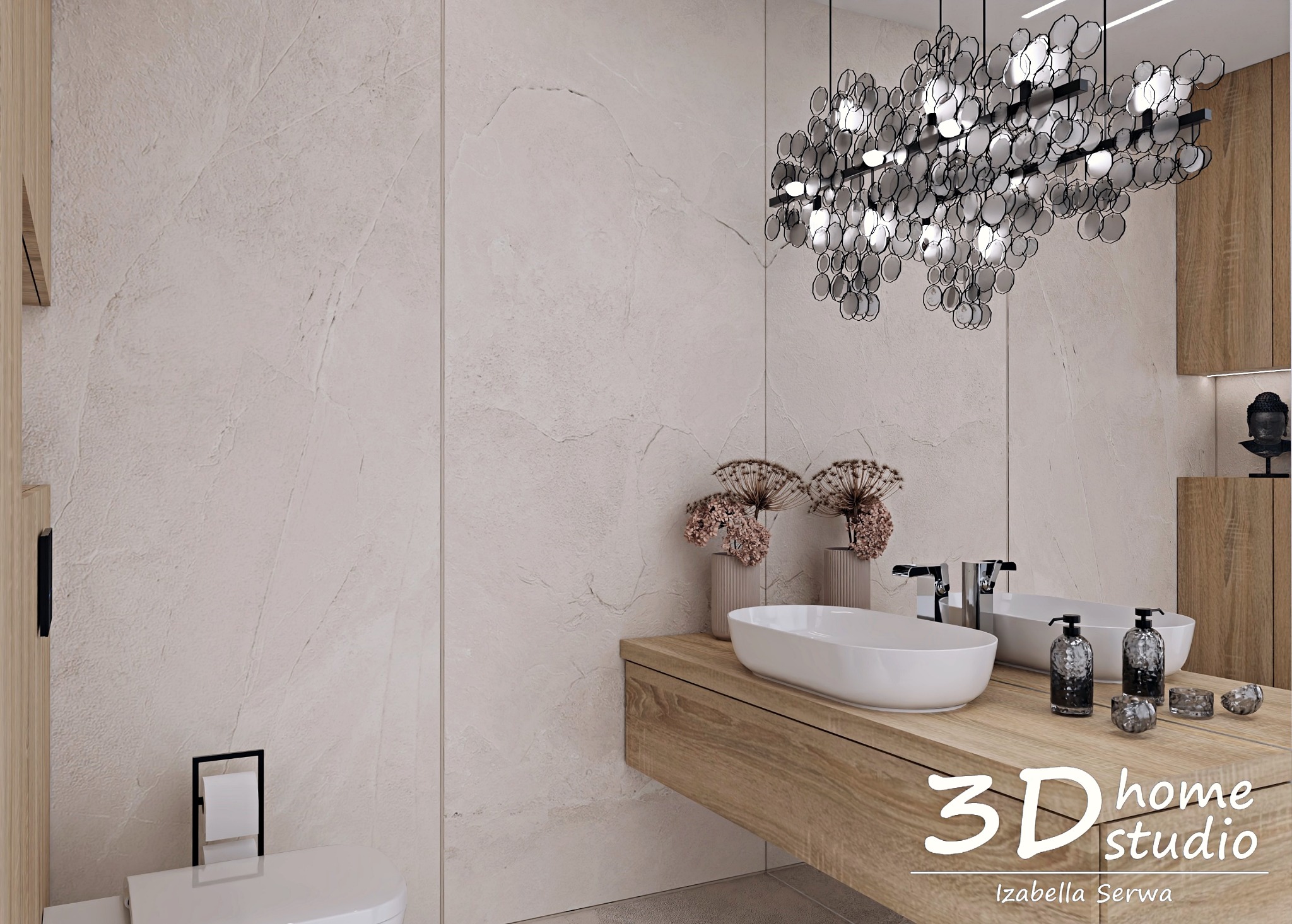 Elegancka łazienka z beżowymi płytkami imitującymi kamień, drewnianą szafką pod umywalką i dekoracyjnym oświetleniem sufitowym w kształcie kuli. Na blacie umywalki minimalistyczne wazony...