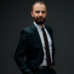 Adwokat dr Kacper Rożek