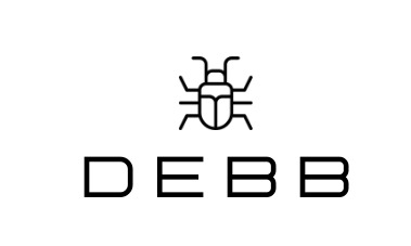 Czarno-białe logo firmy DEBB z uproszczonym rysunkiem owada (chrząszcza) nad nazwą.