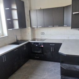 Kuchnie na wymiar Ćwiklice 1