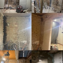 Usługi Remontowo Budowalne Bartłomiej Podliński - Mozaika zdjęć z remontu: surowe cegły, instalacje, narzędzia, etap prac w łazience z częściowo ułożonymi płytkami i toaletą. Widoczne kable i oświetlenie budowlane.