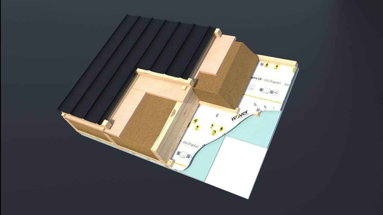 Przekrój dachu z widoczną izolacją, folią i drewnianą konstrukcją, prezentujący etapy prac dekarskich z użyciem materiałów izolacyjnych Isover.