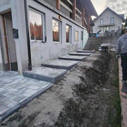 Układanie kostki brukowej Tokarnia 2