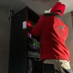 kamery CCTV alarmy sieci komputerowe