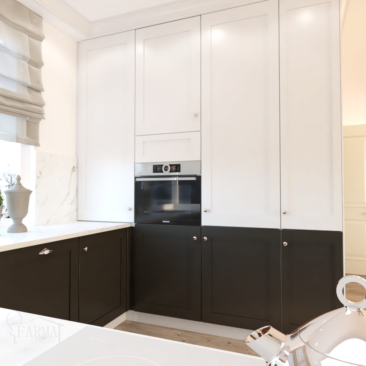 Nowoczesna kuchnia w Szczecinie z białymi górnymi szafkami i ciemnymi dolnymi, wbudowany piekarnik Bosch, marmurowy backsplash i dekoracyjny wazon przy oknie.