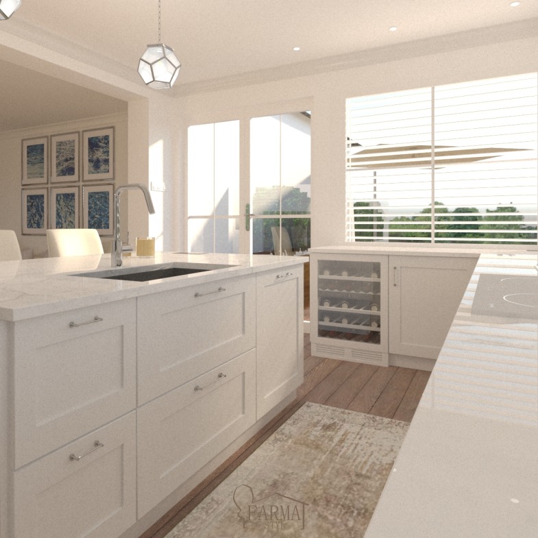 Jasna kuchnia z białymi szafkami, marmurowym blatem, wbudowaną chłodziarką do wina i widokiem na ogród przez duże okno.