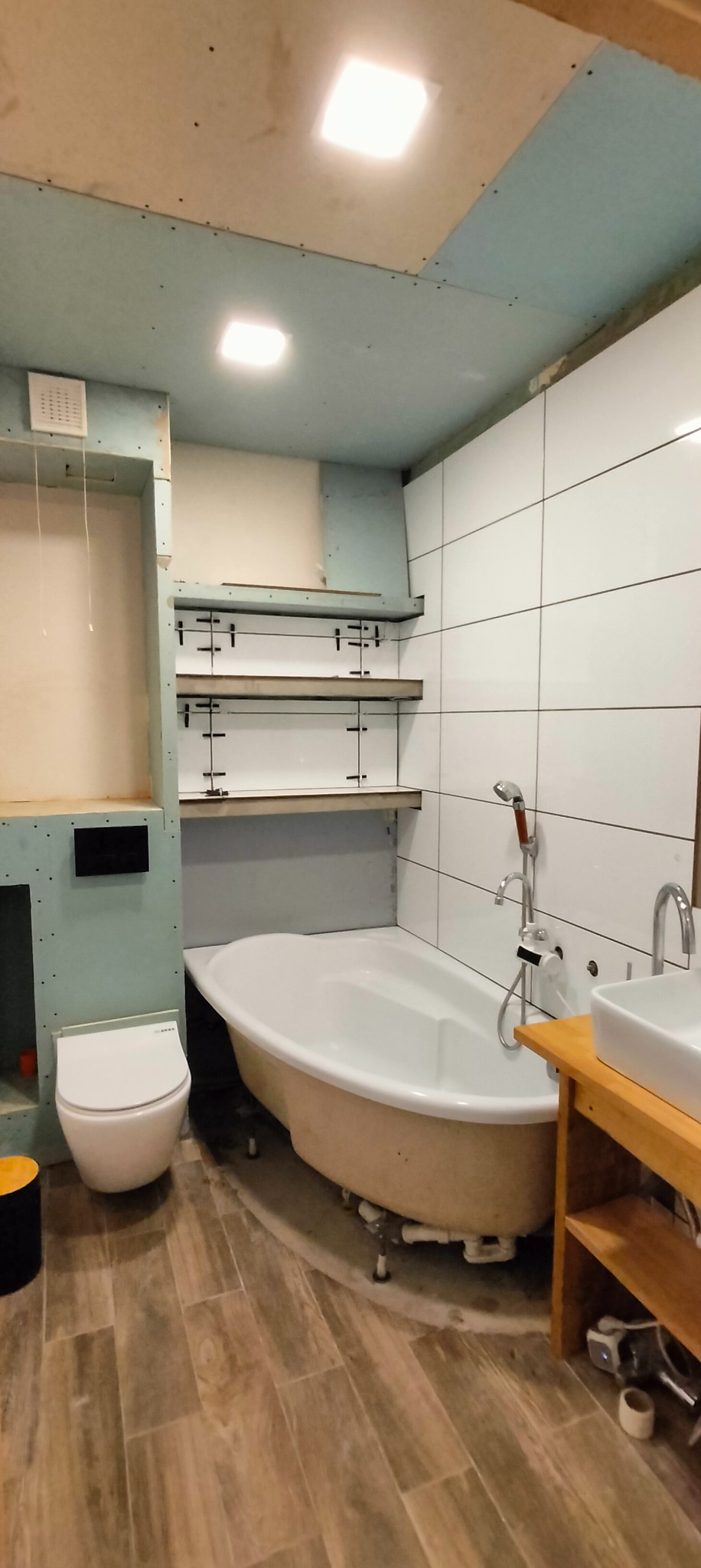 Obecnie wykonywana łazienka