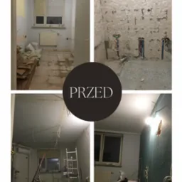 Kolaż czterech zdjęć przedstawiających pomieszczenia w trakcie remontu: pokój z odrapanymi ścianami, łazienka ze skuwanymi płytkami, pokój z drabinami i wiadrami farby, pokój z instalacją...