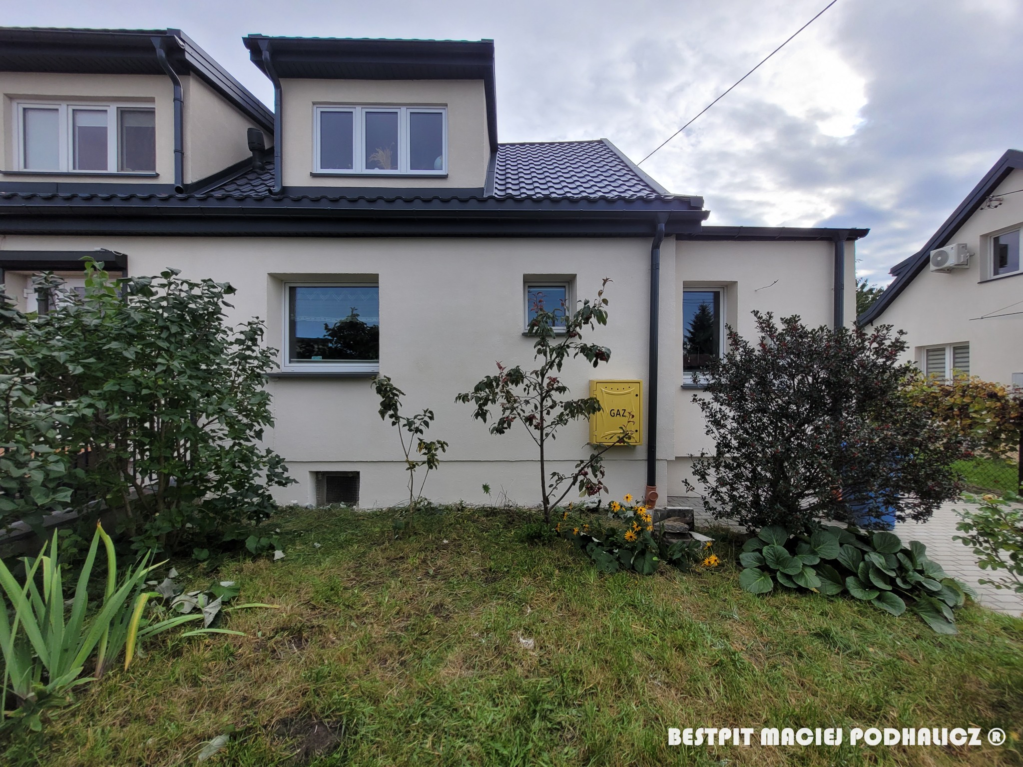 Docieplenie elewacji.