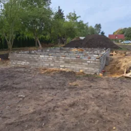 Murowanie bloczka betonowego