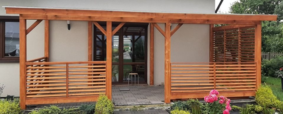 zabudowa ogrodzenie tarasu na wymiar