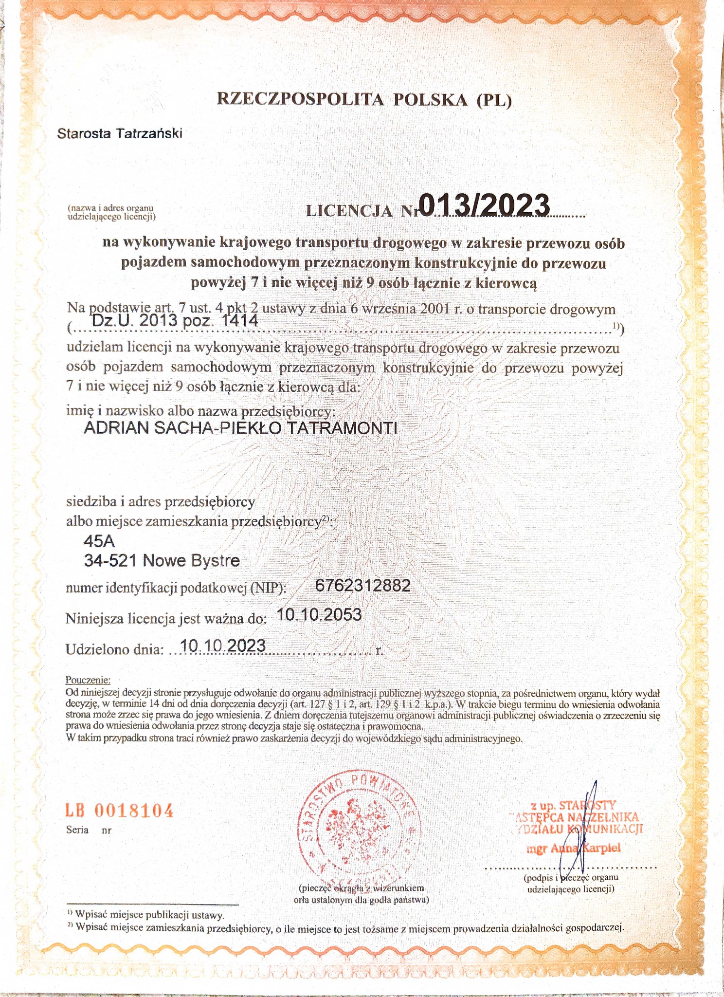 Skan licencji na krajowy transport drogowy osób, wydanej przez Starostę Tatrzańskiego dla Adriana Sacha-Piekło Tatramonti, ważnej do 10.10.2053.