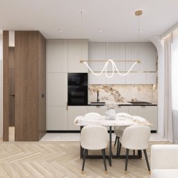Cholewa - Interior Design Concept - Elegancka kuchnia z marmurowym stołem i designerską lampą. Beżowe szafki, drewniane akcenty i parkiet w jodełkę tworzą spójną, nowoczesną przestrzeń.