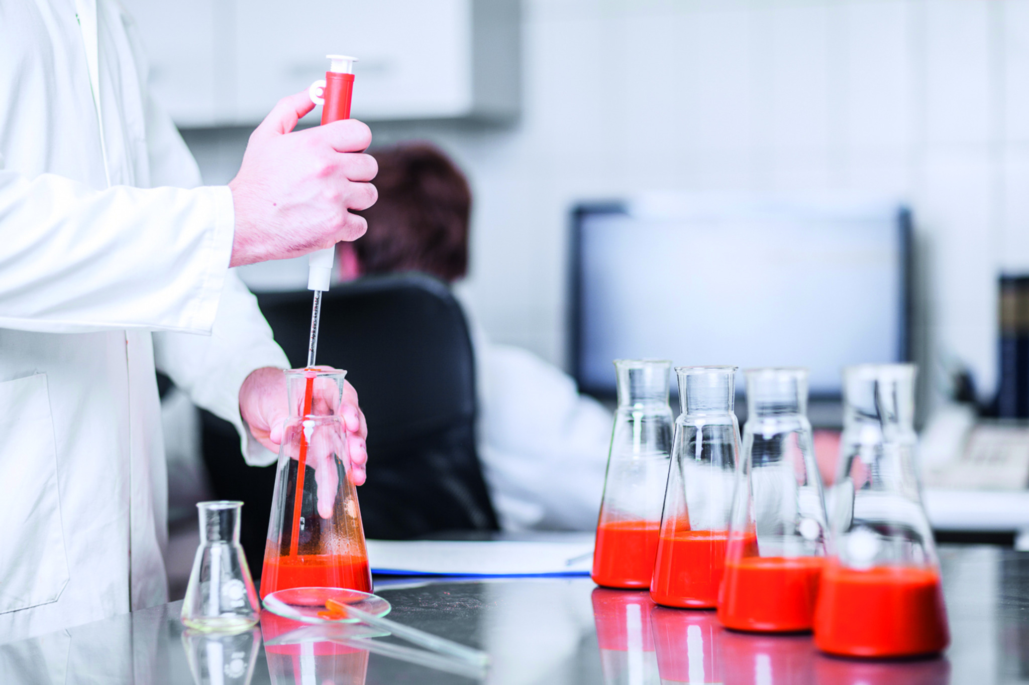 Dbamy o jakość produktów jak i przebiegu procesu produkcyjnego.