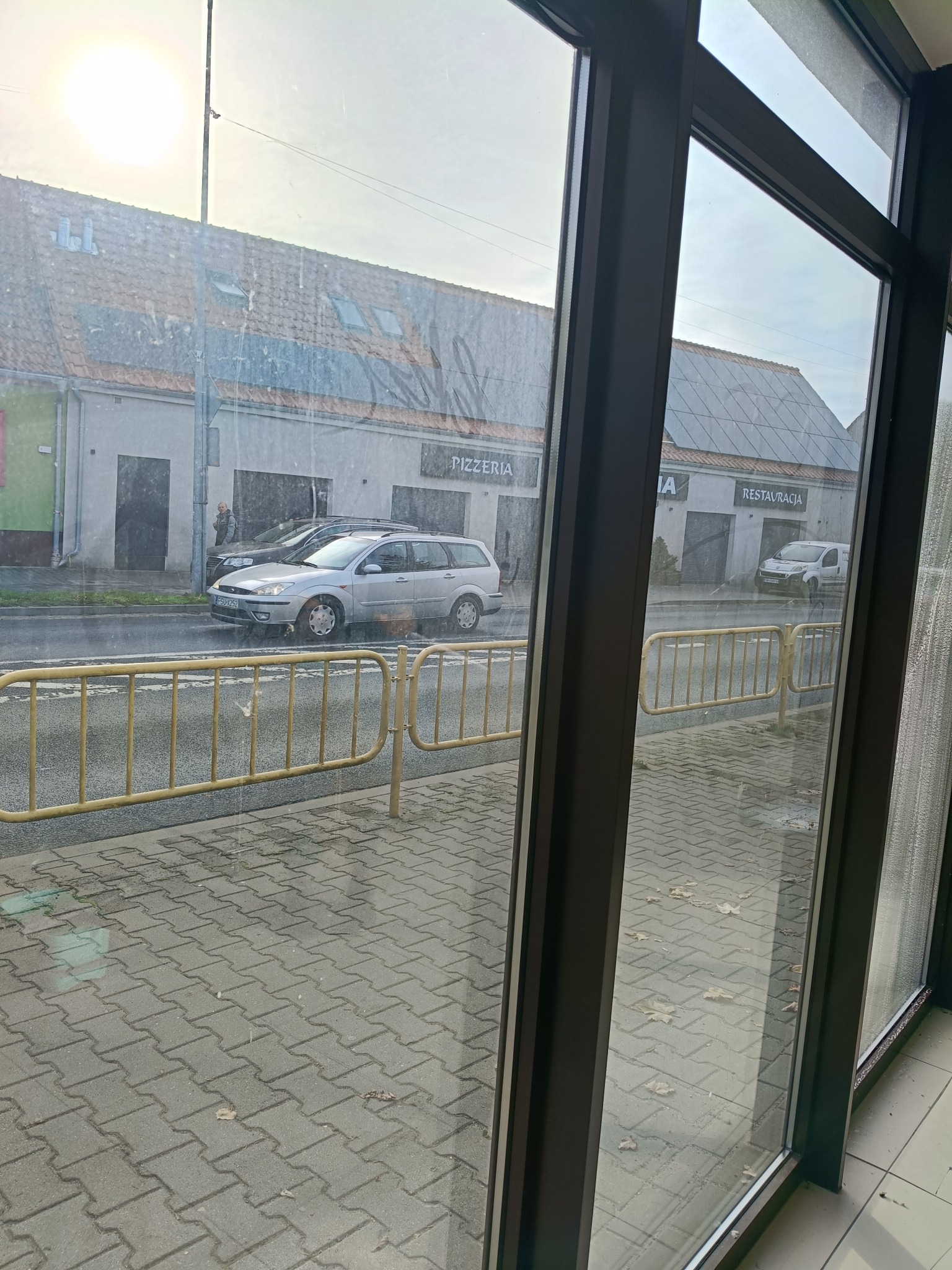 Witrynki przed umyciem.