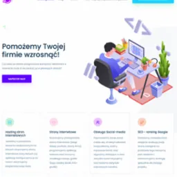 Ilustracja przedstawiająca programistę pracującego przy biurku z komputerem, na którym wyświetlany jest kod. Widoczne symbole programistyczne w tle, roślina doniczkowa, słuchawki i przybornik...