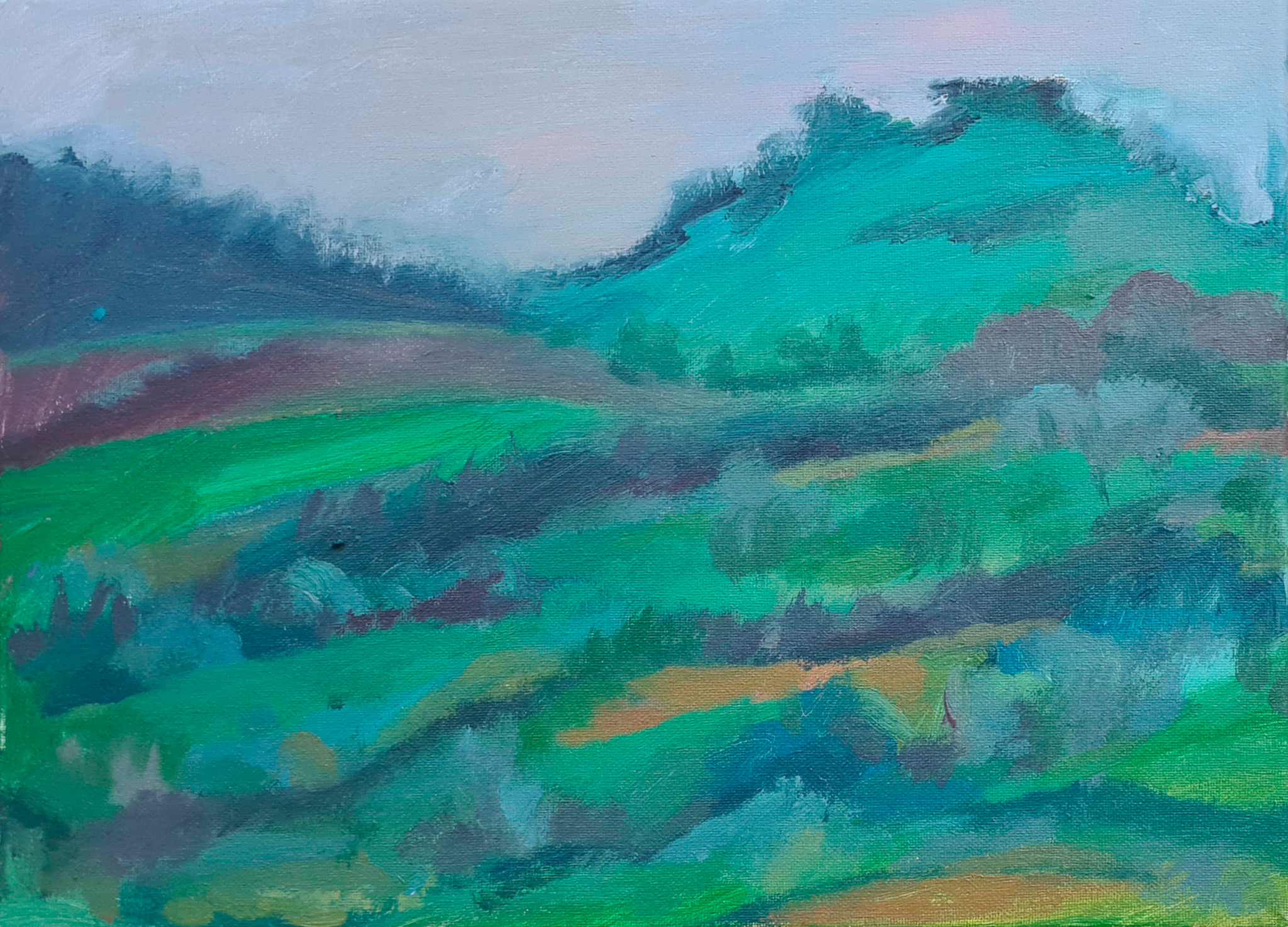 Abstrakcyjny pejzaż górski w odcieniach zieleni, błękitu i brązu, namalowany grubymi pociągnięciami pędzla na płótnie.