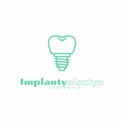 Grafika wektorowa implantu zęba w kolorze miętowym, z napisem 'ImplantyOlsztyn' i dopiskiem 'Just Smile' poniżej.