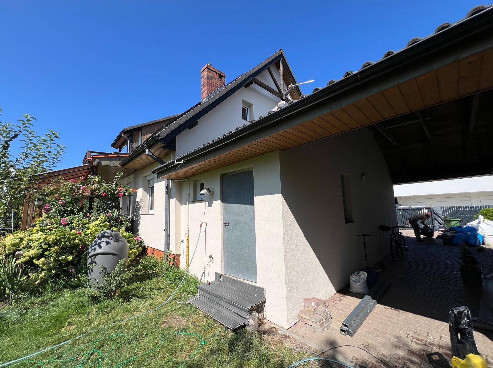 Realizacja malowania elewacji w Niemczu