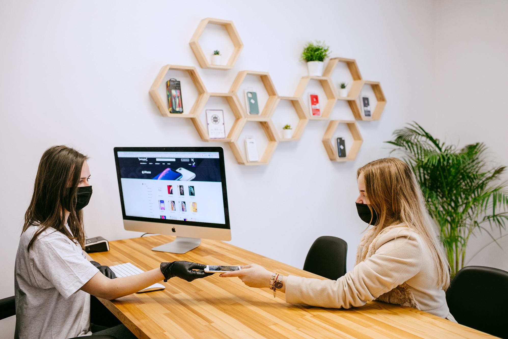 Kompleksowa obsługa klienta w serwisie telefonów Warszawa