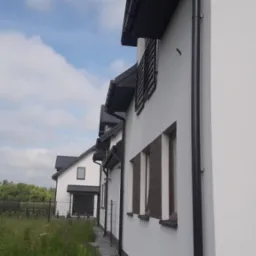 Docieplanie i tynkowanie domu klienta