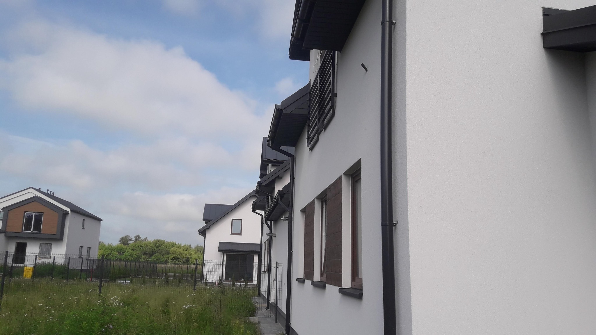 Docieplanie i tynkowanie domu klienta