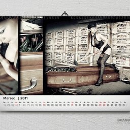 sesje fotograficzne projektowanie  drukarnia kalendarzy _ BRAND FACTOR