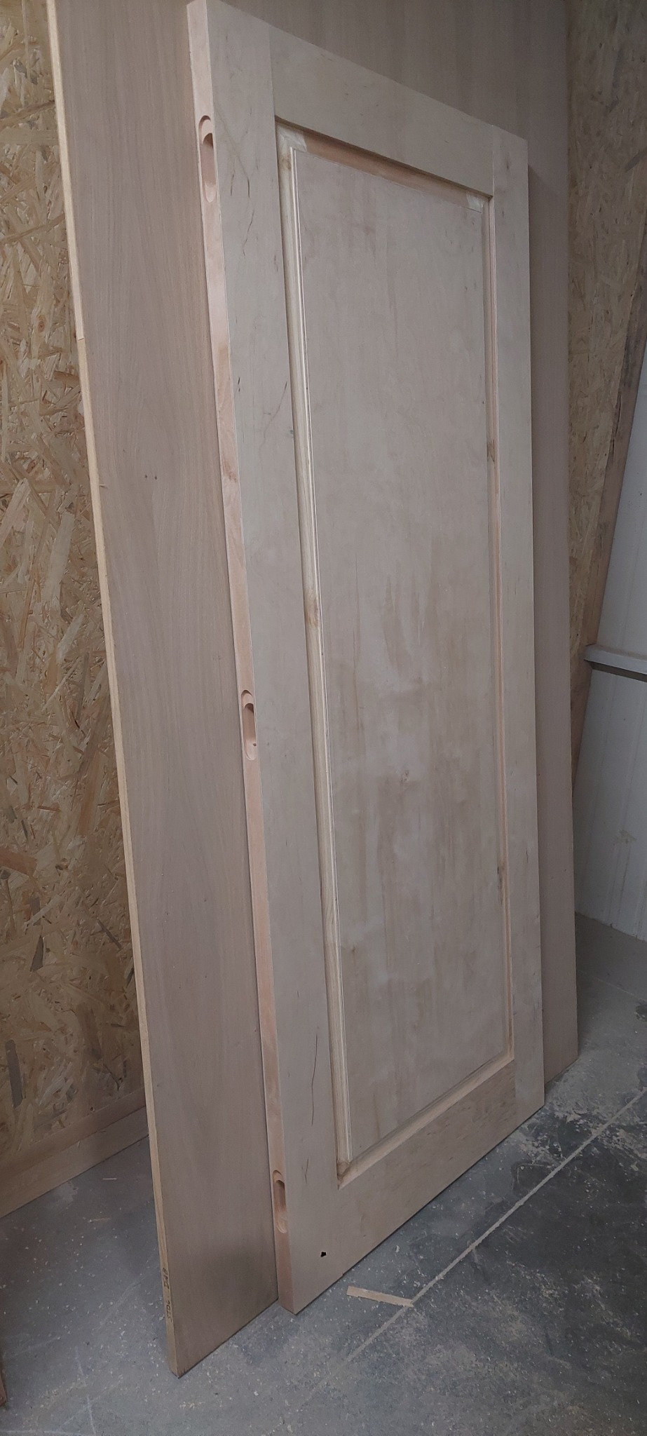 Drzwi przed malowaniem