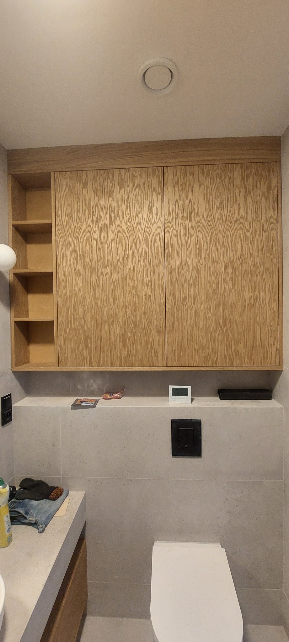 Szafka z płyty stolarskiej dębowej, olejowana