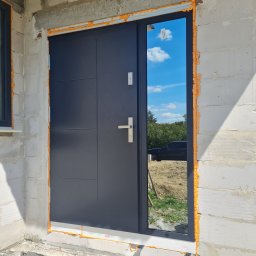 Drzwi Martom 72 mm ościeżnica metalowo/drewniana .