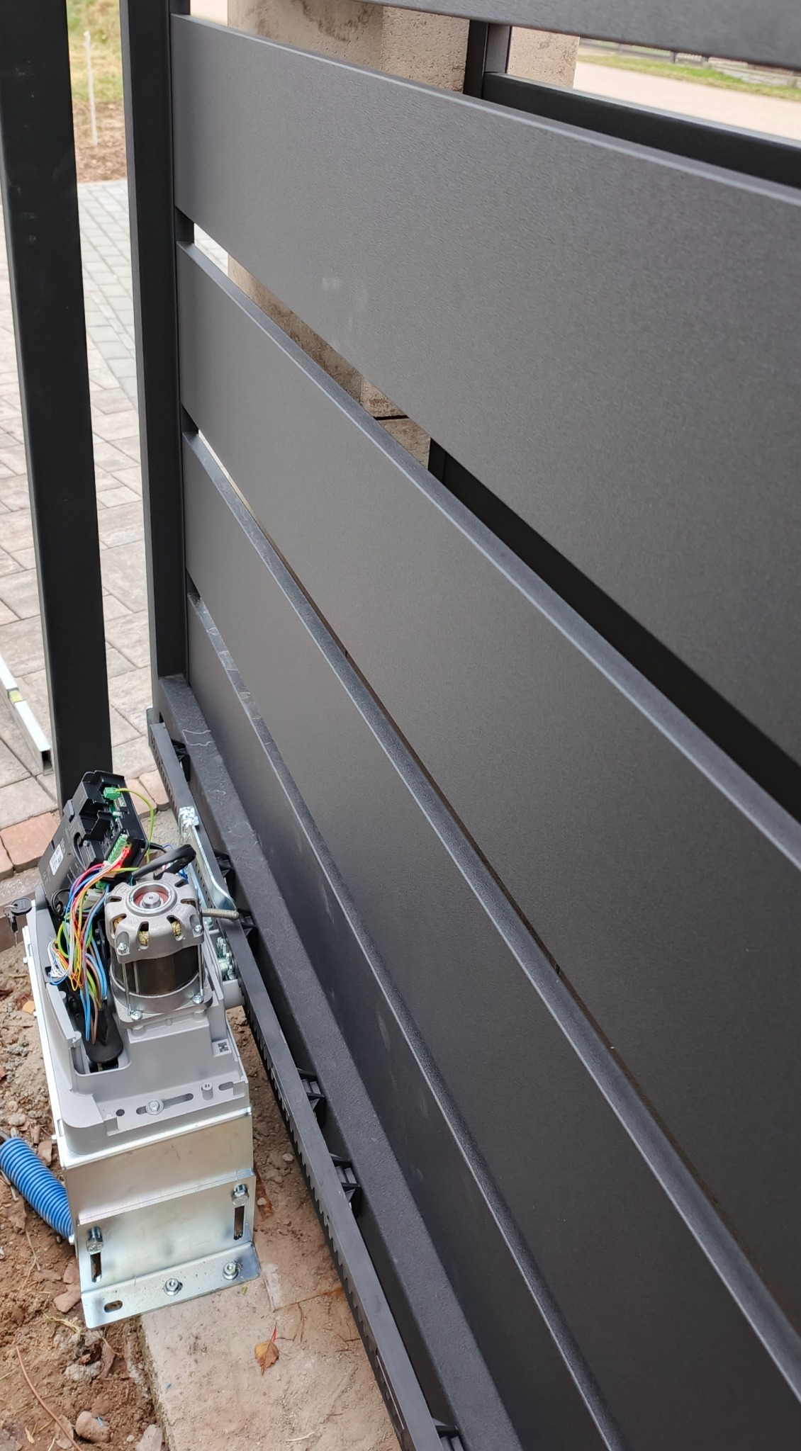 Montaż automatu Nice ;)