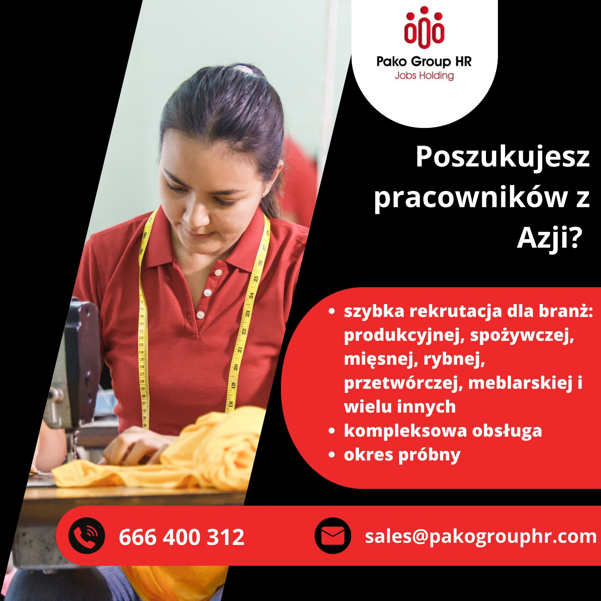 Zdjęcie kobiety przy maszynie do szycia, z miarką krawiecką na szyi, szyjącej żółty materiał, w tle logo firmy rekrutującej pracowników z Azji.