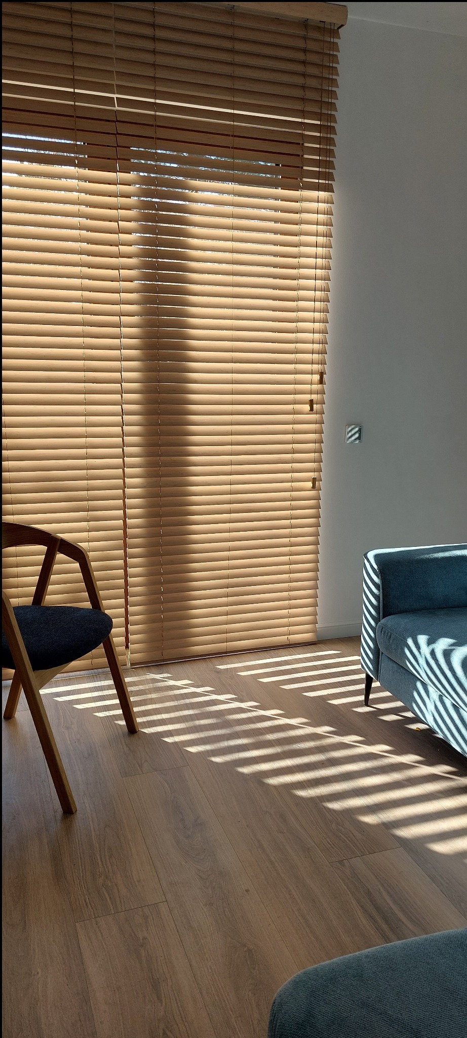 Żaluzje bambusowe 50mm. Montaż do sufitu Realizacja - ul. Janowska Lublin