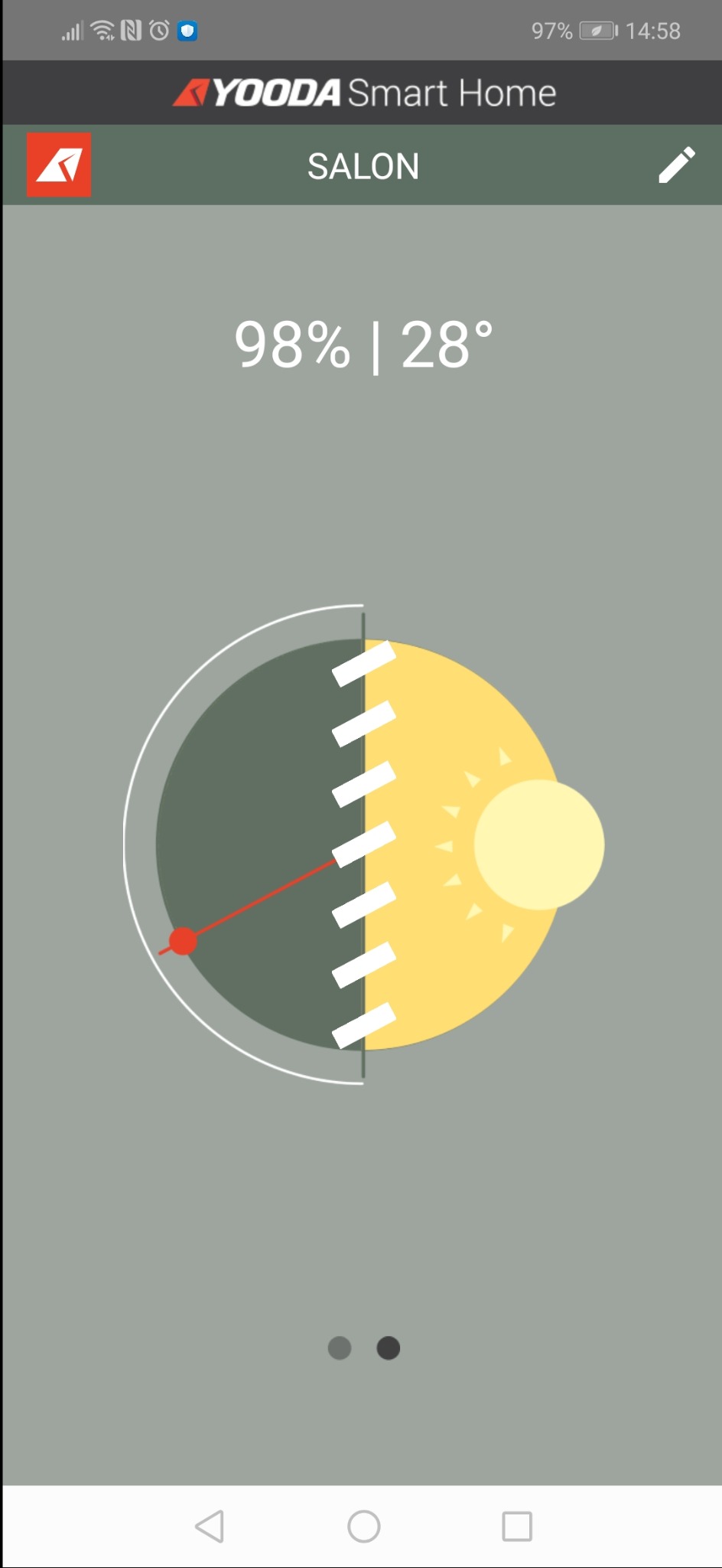 Ekran aplikacji Yooda Smart Home przedstawiający ustawienia osłon okiennych w salonie, z ikoną słońca i wskaźnikiem procentowym.