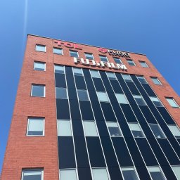 Local service team based in Warsaw