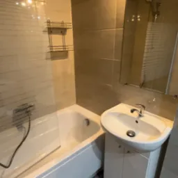 Realizacja usługi sprzątania po wynajmie.