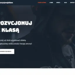 Strona internetowa z hasłem 'Pozycjonuj z klasą' i wezwaniem do działania 'Dowiedz się więcej', w tle sylwetka mężczyzny w kapturze.