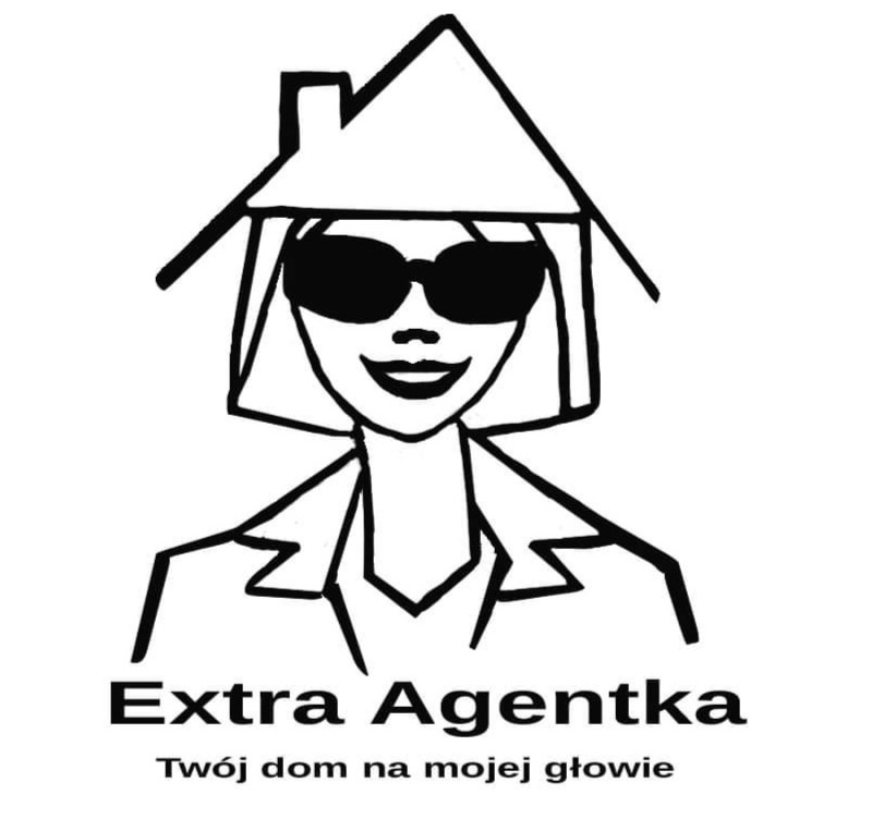 Grafika wektorowa przedstawiająca stylizowaną postać agentki nieruchomości z domem na głowie i w ciemnych okularach, pod nią napis 'Extra Agentka. Twój dom na mojej głowie.'