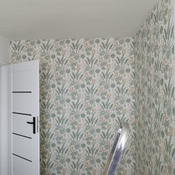 Montaż drzwi Mosty 2