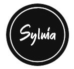 Czarno-białe logo z napisem 'Sylwia' wykonanym odręcznym krojem pisma, umieszczone w okręgu.