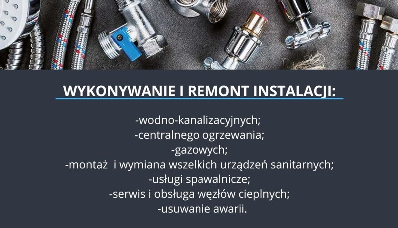 Zdjęcie prezentuje różnorodne elementy instalacji hydraulicznych i sanitarnych, w tym zawory, węże w oplocie stalowym i słuchawkę prysznicową, ułożone na ciemnoszarym tle z tekstem reklamowym...