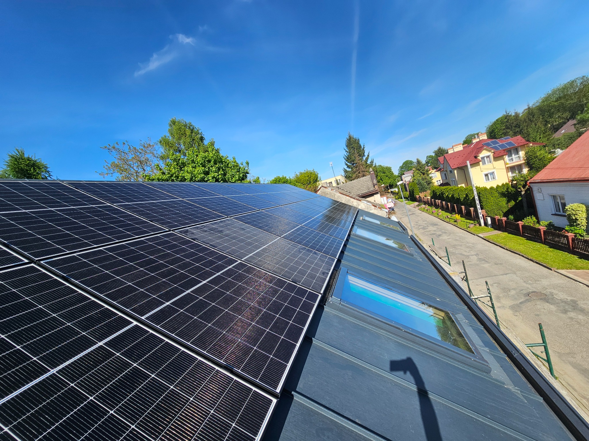 Instalacja fotowoltaiczna na dachu skośnym o mocy 12kWp