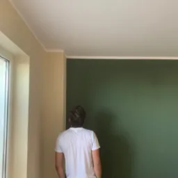 Szpachlowanie, malowanie salonu
