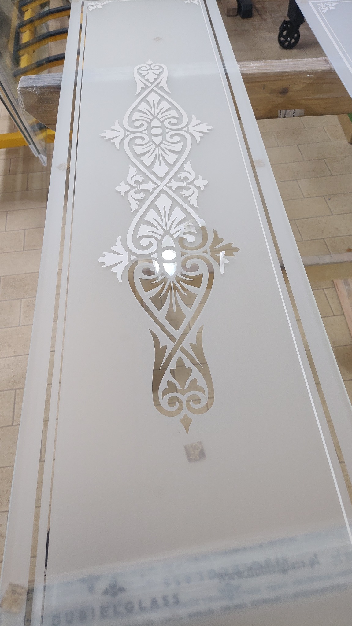 Szyby do drzwi drewnianych. Wzór opracowny z zabytkowej szyby klienta.