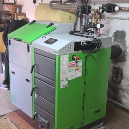 Piece na paliwo stałe Połomia 1