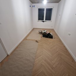 Glazurnik Kęty 4