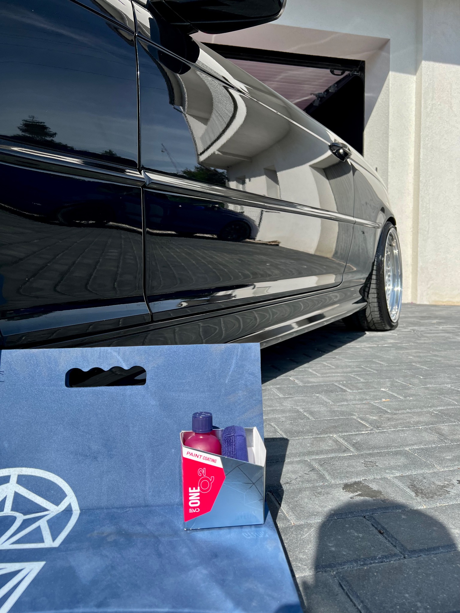 E46 po aplikacji powłoki ceramicznej Gyeon. Oczywiście auto po korekcie lakieru